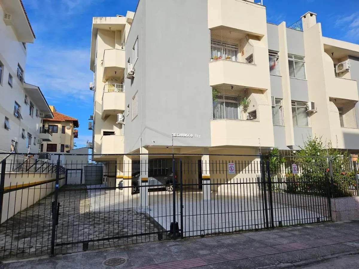 Apto Res. Hibisco 104 Florianópolis Διαμέρισμα